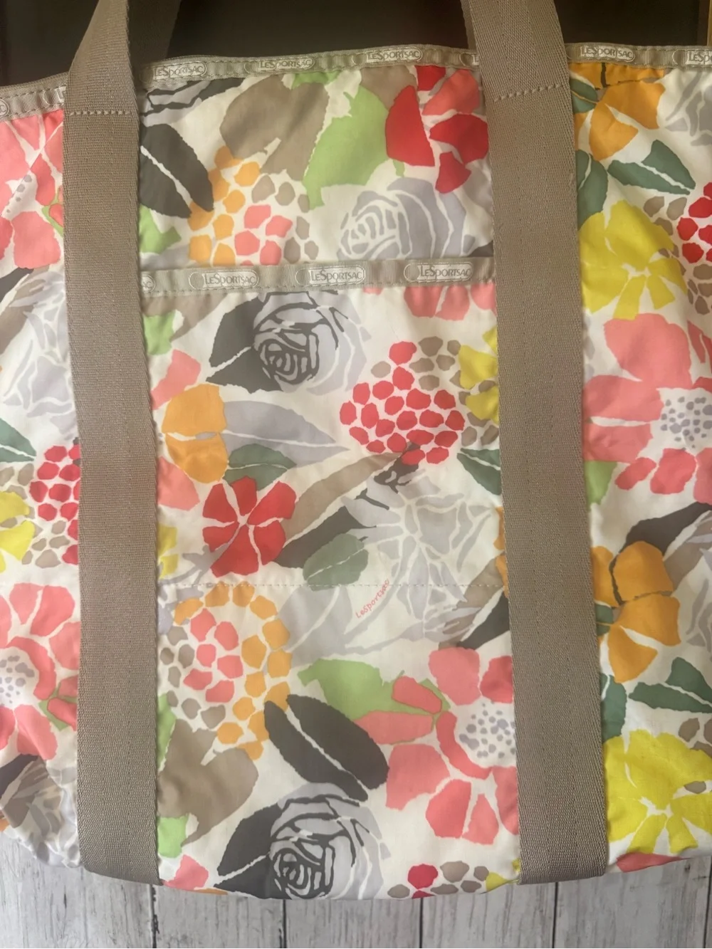 Lesportsac Floral Weekender Jive Carry On Tote Travel Bag